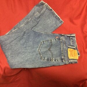 Mens LEVI’S 516 jeans